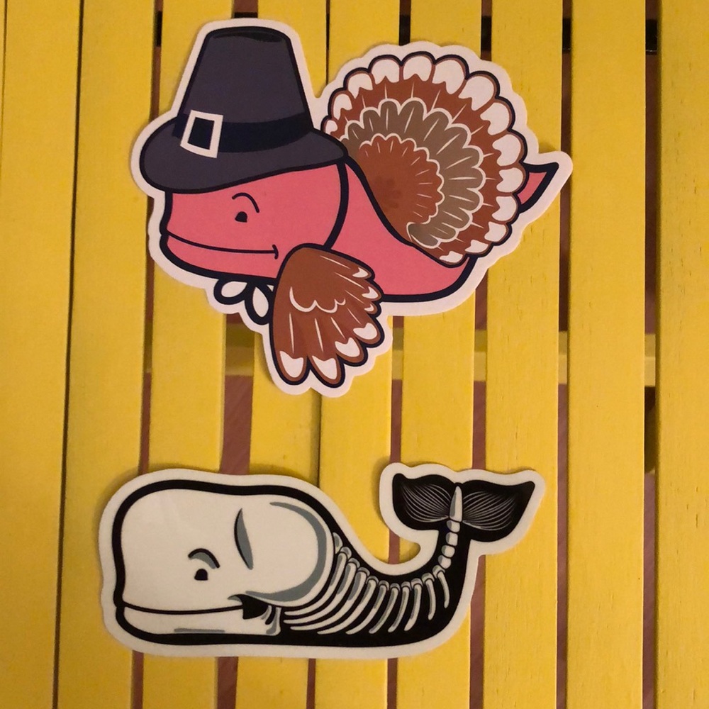 Vineyard Vines Holiday Whale Stickers (2)